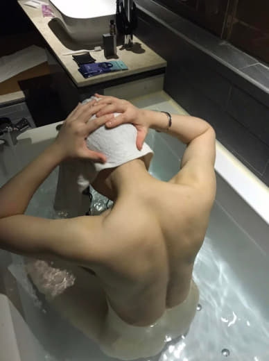【2023-12-07】Having sex with my manager at “Ben”